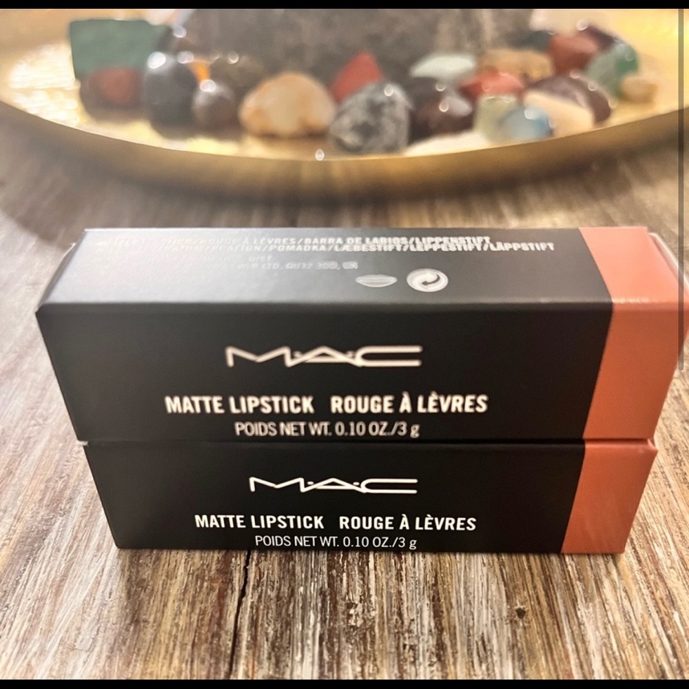 Love u Back Mac lipstick